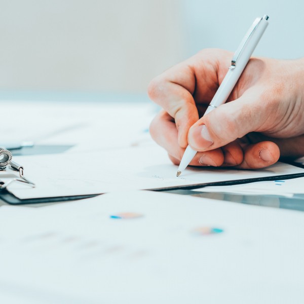 Redactionele aandachtspunten bij de opmaak of herziening van de statuten van uw vennootschap: STATUTAIR MAATWERK: WELKE KEUZES EN OPTIES KUNT U VOORZIEN IN DE STATUTEN VAN UW VENNOOTSCHAP?